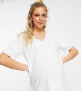 ASOS DESIGN Maternity - Hvid T-shirt med V-hals og blondekanter