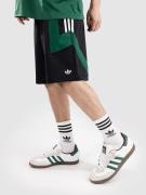 adidas Skateboarding Football Shorts sort
