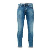 Lys Denim Tapered Fit Jeans