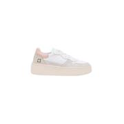 Hvide og lyserøde sneakers