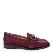 Burgundy Suede Loafer med Fronttilbehør