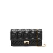 Elegant Wallet-on-Chain Baguette Stil