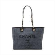 Pre-owned Canvas chanel-tasker