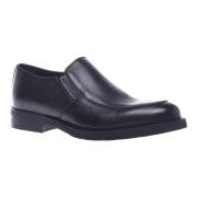 Loafers in black tumbled leather