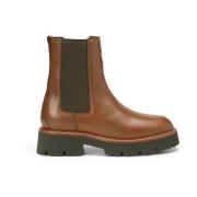 Chelsea boot