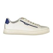 Sporty hvide sneakers med kontrastdetaljer