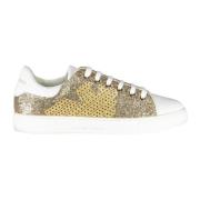 Sporty Guld Dame Sneakers med Kontrastdetaljer