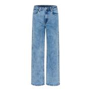 Jeans med similisten detalje