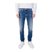 Regenerative Cotton Tapered Blue Jeans