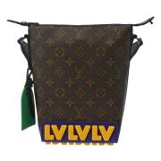 Pre-owned Canvas louis-vuitton-tasker