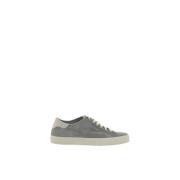 Suede Lace-Up Sneakers med Signatur Print