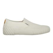 Canvas Slip-On Sneakers med Patch