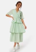 Happy Holly Butterfly Sleeve Flounce Dress Dusty green 40/42