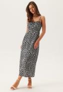 ONLY Onlnelly Life Alexa Midi Dress Night Sky Aop:little Flower S