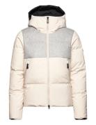 W Race Down Jacket Sport Jackets Padded Jacket Cream Sail Racing