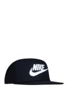 Nike Limitless Snapback Cap Sport Headwear Caps Black Nike