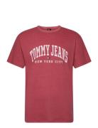 Tjm Reg Arc Varsity Washed Tee Tops T-Kortærmet Skjorte Red Tommy Jean...