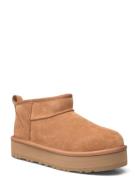 K Classic Ultra Mini Platform Vinterstøvler Pull On Beige UGG