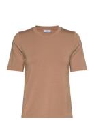 Chambers Top Designers T-shirts & Tops Short-sleeved Beige Stylein