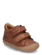 First™ Sport Velcro Shoe Shoes Pre-walkers - Beginner Shoes  Brown Pom...