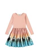 Casie Dresses & Skirts Dresses Casual Dresses Long-sleeved Casual Dres...