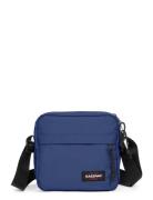 The Bigger Bags Crossbody Bags Blue Eastpak