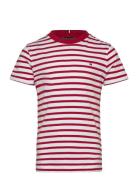 Essential Cotton Tee S/S Tops T-Kortærmet Skjorte Red Tommy Hilfiger