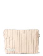 Celia Toiletry Bag Toilettaske Beige STUDIO FEDER