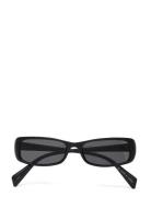 Rectangular Sunglasses Solbriller Black Monki
