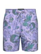 Digital Floral Print Swim Short Badeshorts Purple Lyle & Scott