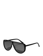 Amari Sunglasses Black Pilotbriller Solbriller Black Pilgrim