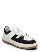 Faraway Low U Total Low-top Sneakers White Sneaky Steve
