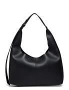 Midi Slouchy Bag Bags Top Handle Bags Black Gina Tricot