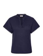 T-Shirt From Freequent In A Soft Linen Material. The T-Shirt Has Fine ...