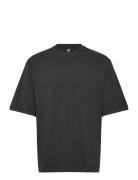 Half Sleeve Pique Tee Dark Pha Tops T-Kortærmet Skjorte Black Levi's®