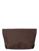 Day Re-Mono Pouchy S Toilettaske Brown DAY ET