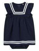 Nbfdasine Sl Body Dress Dresses & Skirts Dresses Baby Dresses Short-sl...