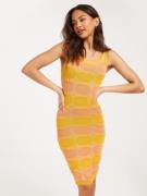 JJXX - Korte kjoler - Marigold W/ Salmon Buff - Jxnori Dress Knit - Kj...