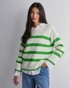 Selected Femme - Grøn - Slfbloomie Ls Knit O-Neck Noos