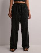 Pieces - Sort - Pcwendy Mw Broderie Angalise Pant D