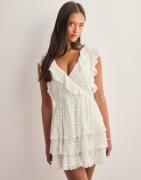 Nelly - Hvid - Pretty Lace Dress