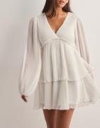 Nelly - Hvid - Fine Pleated Dress