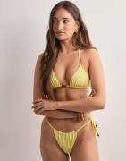 Nelly - Gul - Sunny Side Bikini Top