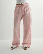 Neo Noir - Pink - Sonar Linen Pants