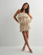 Nelly - Beige - Flounce Around Skirt