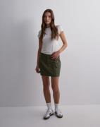 Levi's - Grøn - Mini Cargo Skirt