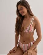 Malina - Mønstret - Irma fine knitted bikini top