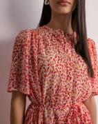 JDY - Mønstret - Jdyjenify Life S/S Shirt Dress Wvn