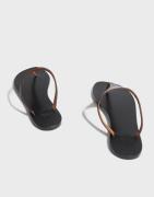 ATP ATELIER - Sort - Pesche Vacchetta Sandals
