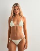 Nelly - Hvid - Flavour Straight Bikini Panty